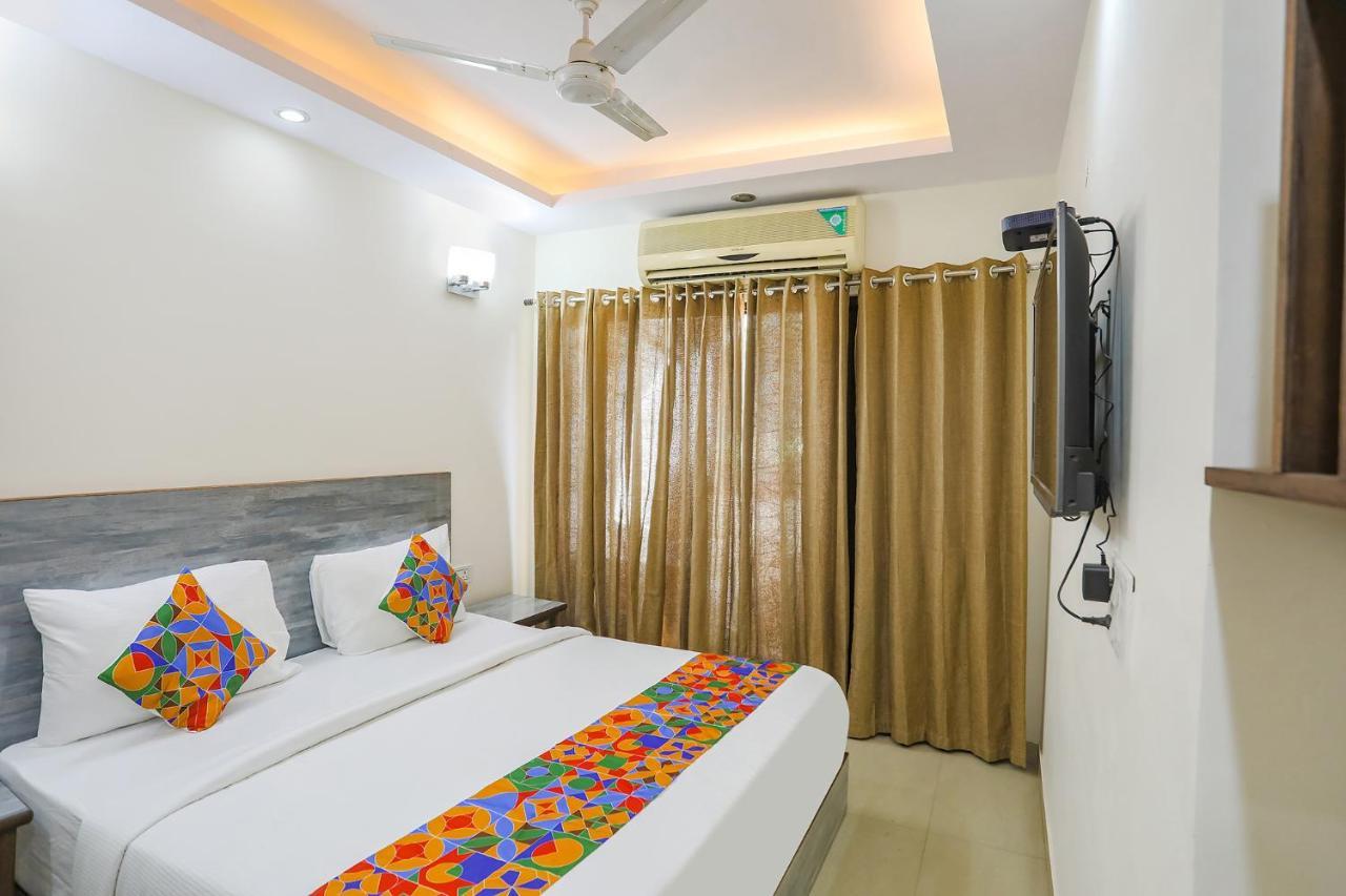 Hotel Fabexpress Jpm Harshdeep Nueva Delhi Exterior foto